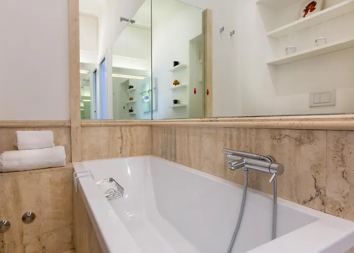 Amazing Penthouse Piazza Venezia Apartment *