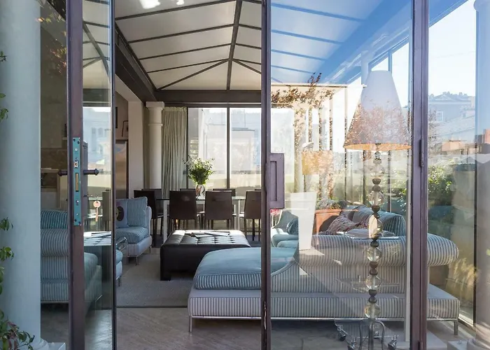Amazing Penthouse Piazza Venezia Apartment